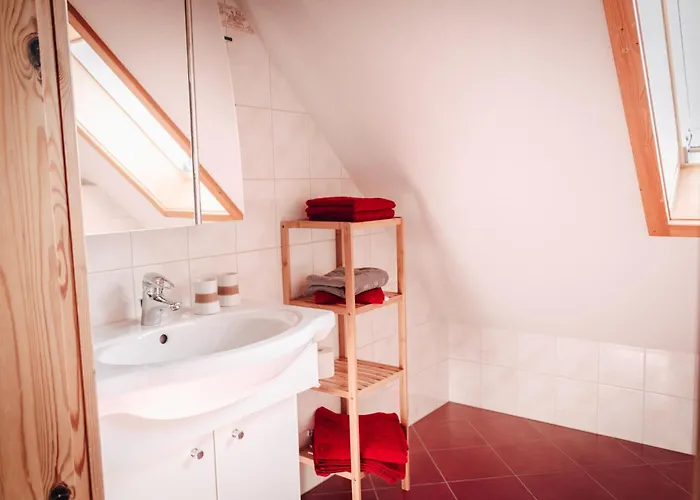 Falkenblick Og Im Fh Falkenhoehe